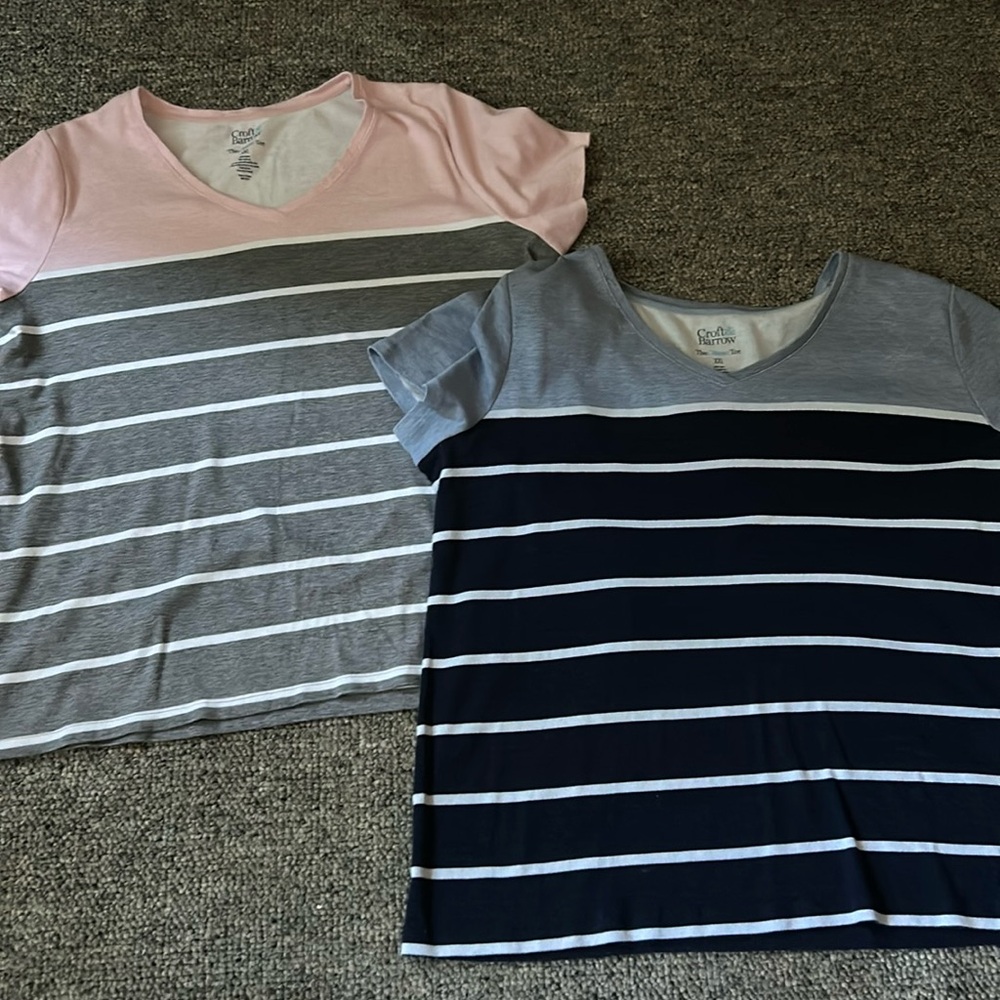 Croft & Barrow Tee Shirts.     Pink and Blue.   XXL.